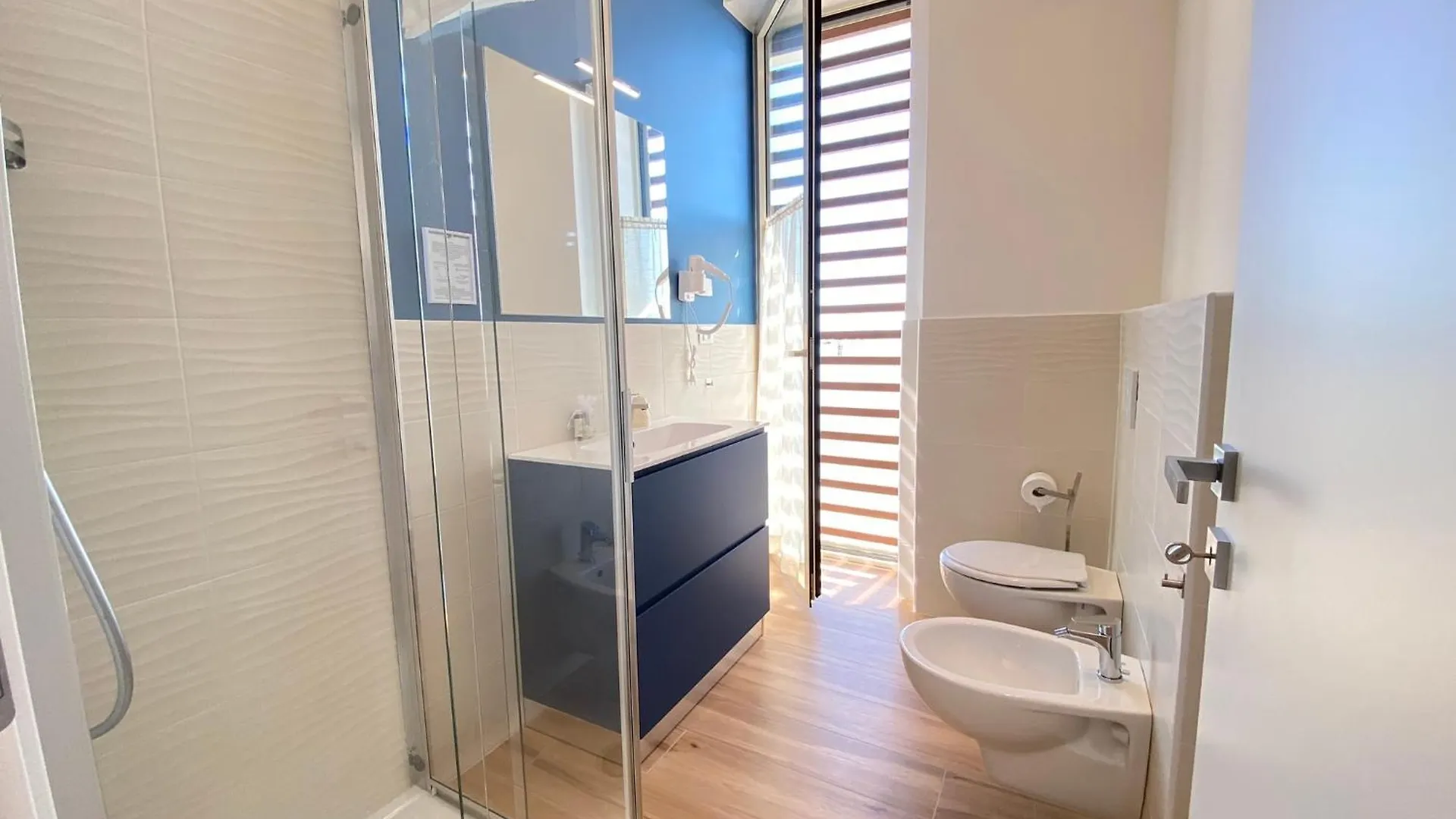Bed and Breakfast Bagno Luciano Marina Di Carrara Italien
