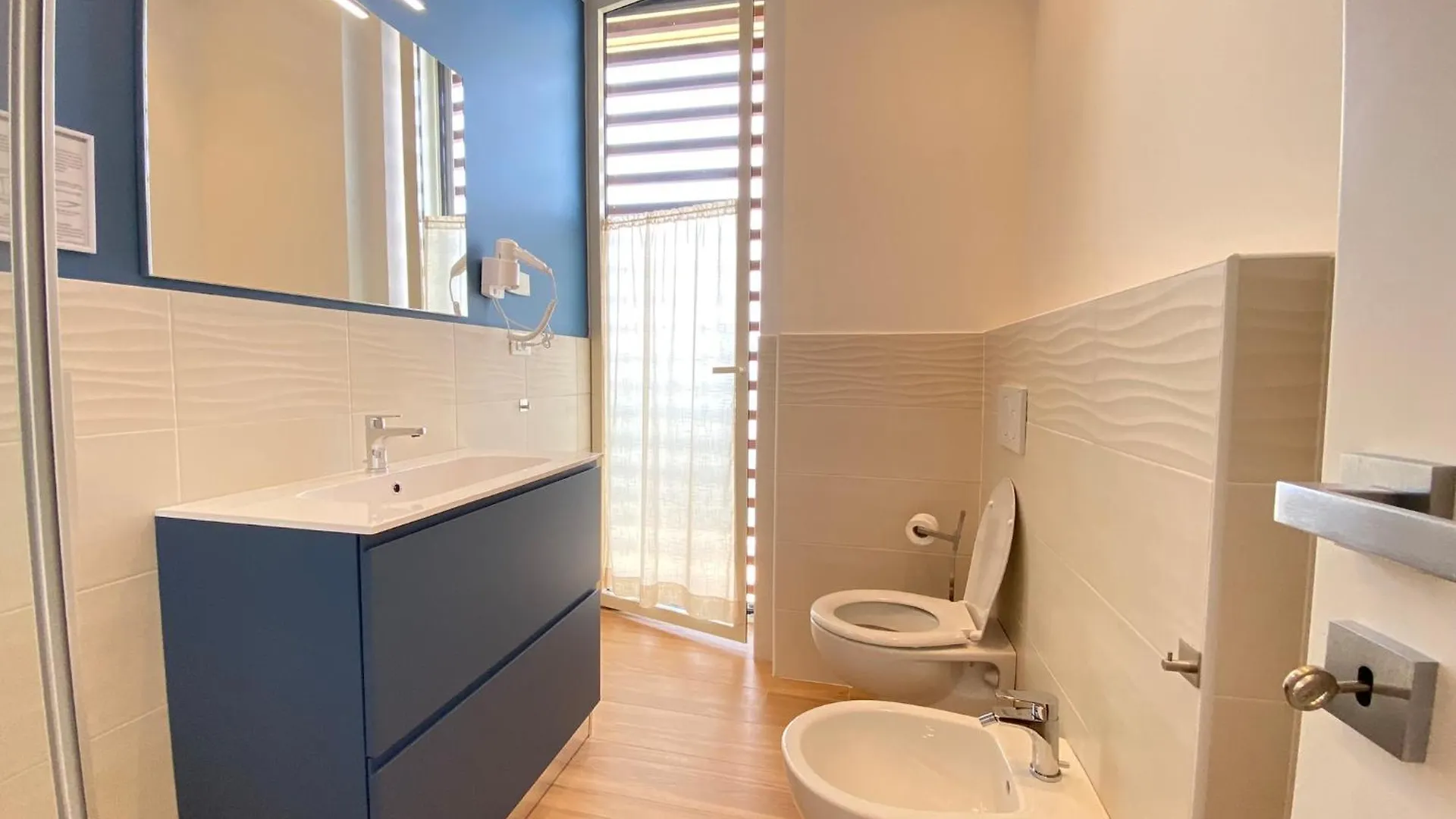 Bed and Breakfast Bagno Luciano Marina Di Carrara 0*,  Italien