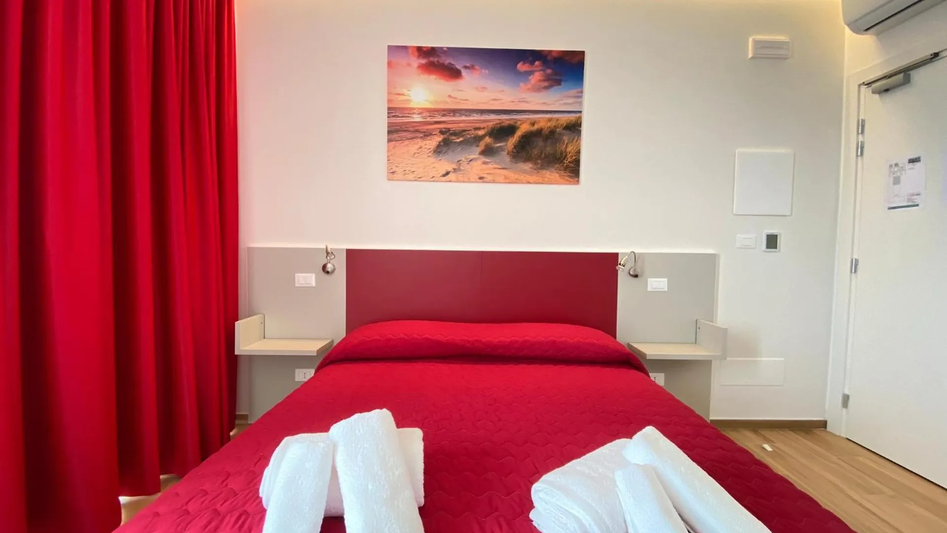 Bagno Luciano Bed & Breakfast Marina Di Carrara